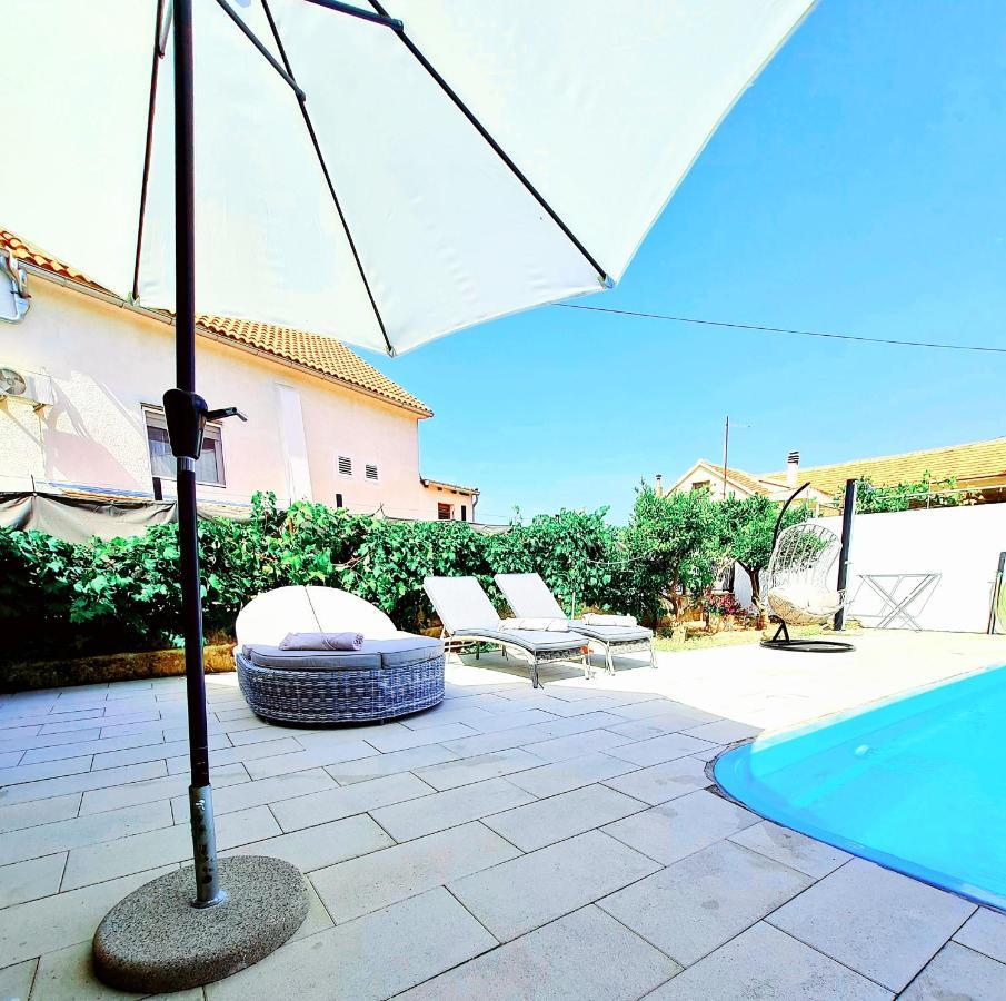Villa Didova Kuca à Brodarica  Extérieur photo